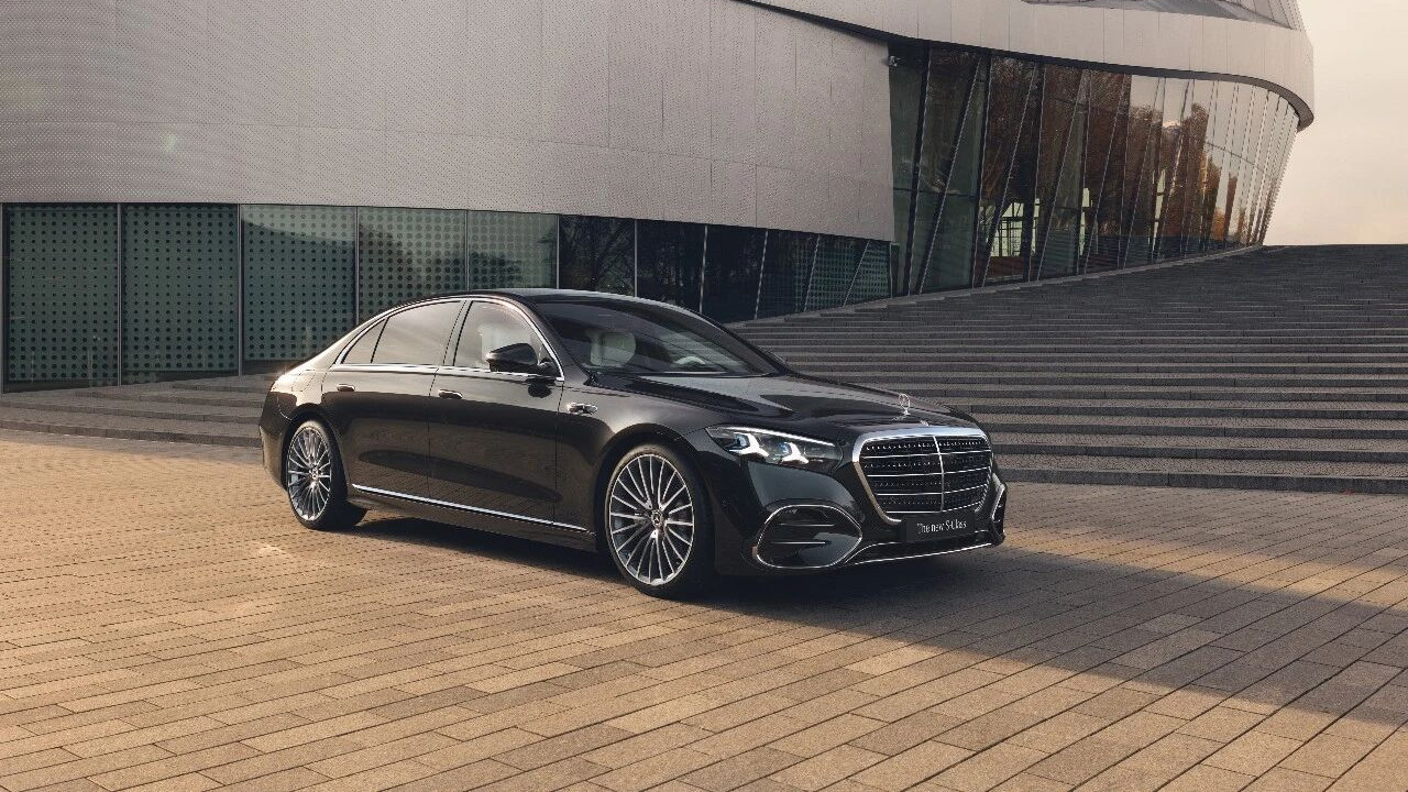 【锐速递】数字化豪华体验再跃进——梅赛德斯奔驰改款S级亮相