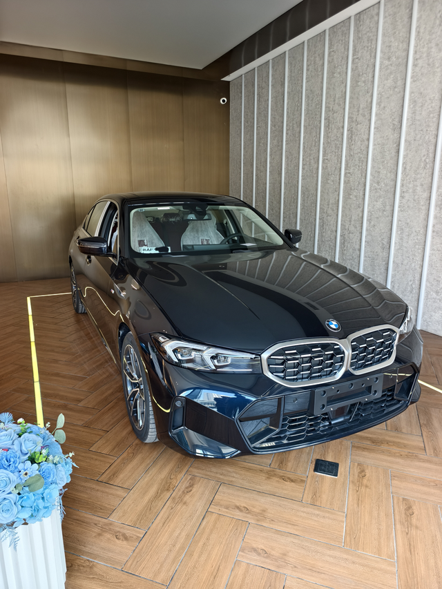 终于拿上车了
给老婆买的车，已经开了1000多公里，整体感受挺满意的。老婆让我先