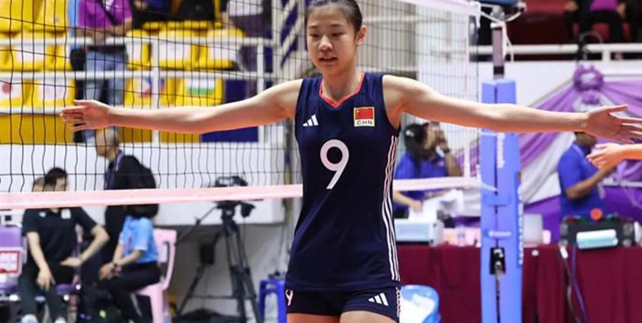 中国女排更换参赛队员名单!
6月6日，2025年世界女排联赛中国北京站，中国女排