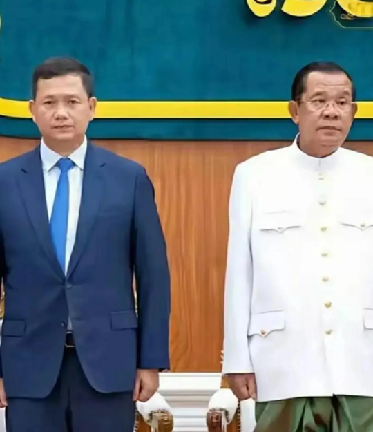 洪森父子今夜无眠！

泰国代理总理普坦宣布国家安全委员会的决议，该决议表示：
