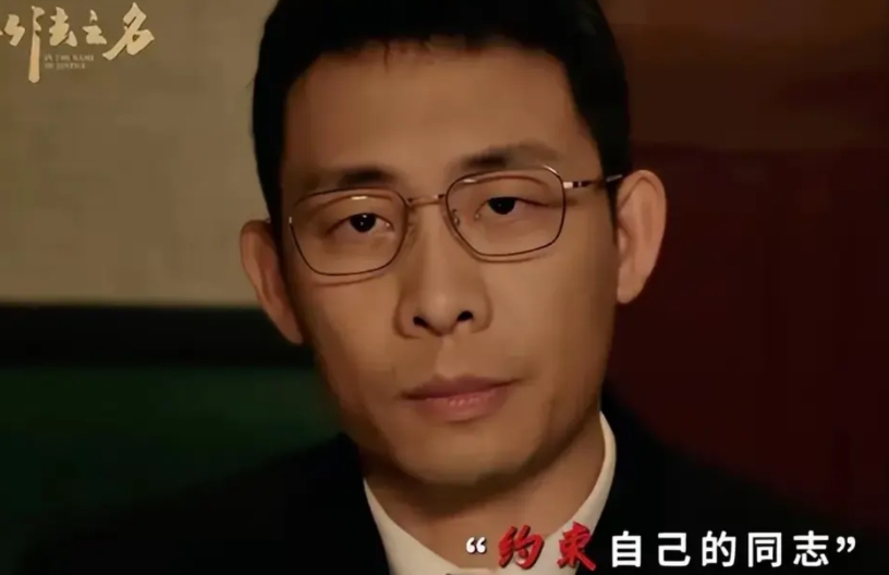 一部《以法之名》宣传要开播的消息不知说了多少次了，可到今天都没看到播出的影子！一