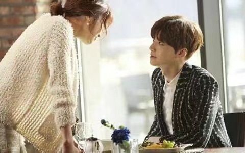 成为植物人后，老公做的第一件事就是另娶她人