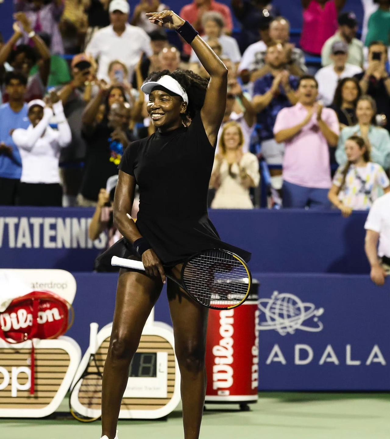 45岁大威单打回归首战告捷！
从1994年，14岁的大威初次登上职业赛场。到20