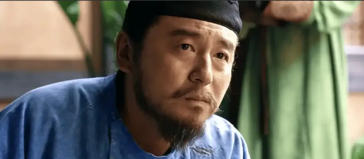 《长安的荔枝》中的“荔枝使”李善德为九品芝麻官，大致相当于如今的正科级，就职于司