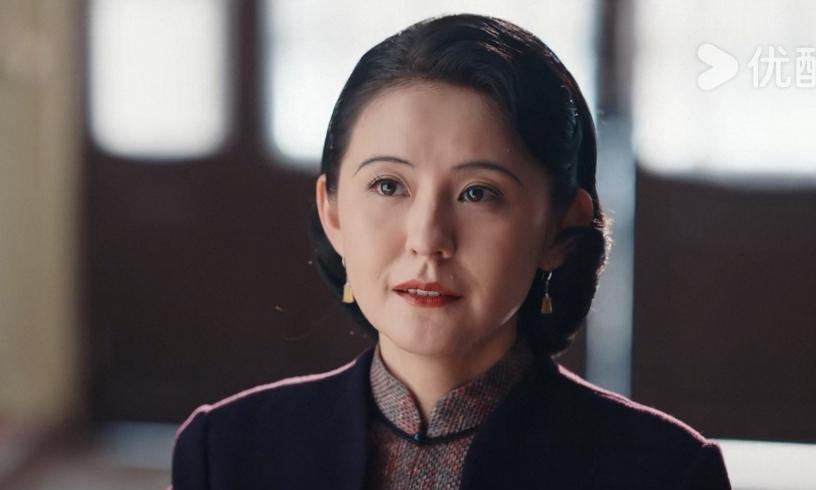 《灼灼韶华》第33集预告，韶华发现闻知秋的真实身份，夏初的死也与闻知秋有关，闻知