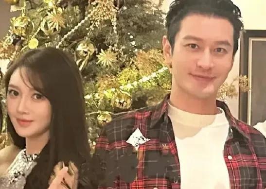 黄晓明之所以告龚文祥，有三个原因。
第一：龚文祥在网上带节奏，有很多关于椰壳的内