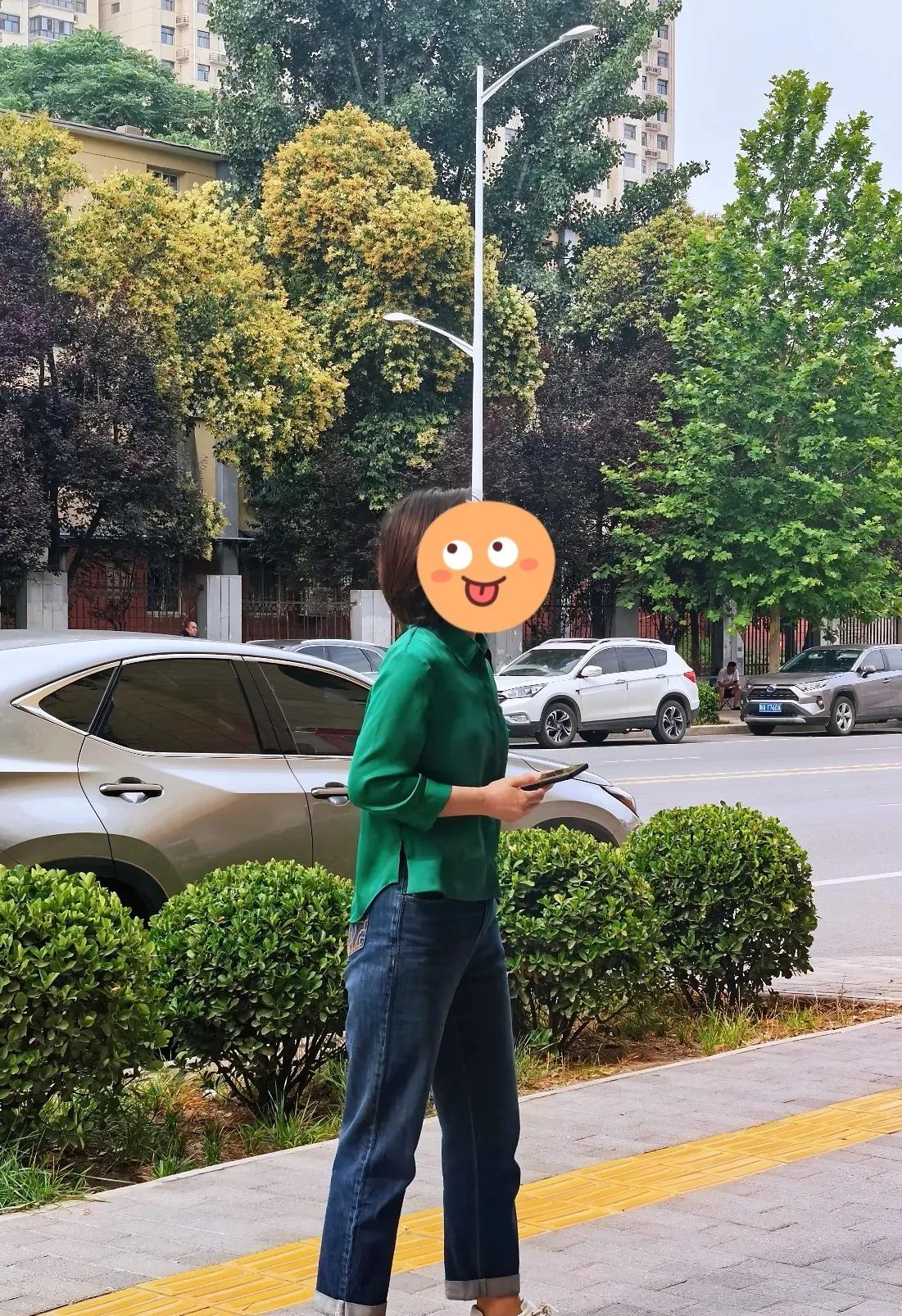 心里不装事儿，是何等的幸福啊[可爱]