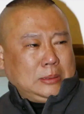 郭德纲真的太委屈了！刚刚德云社郑好直播时表示:我只所以来德云社就是为了攀高枝，就