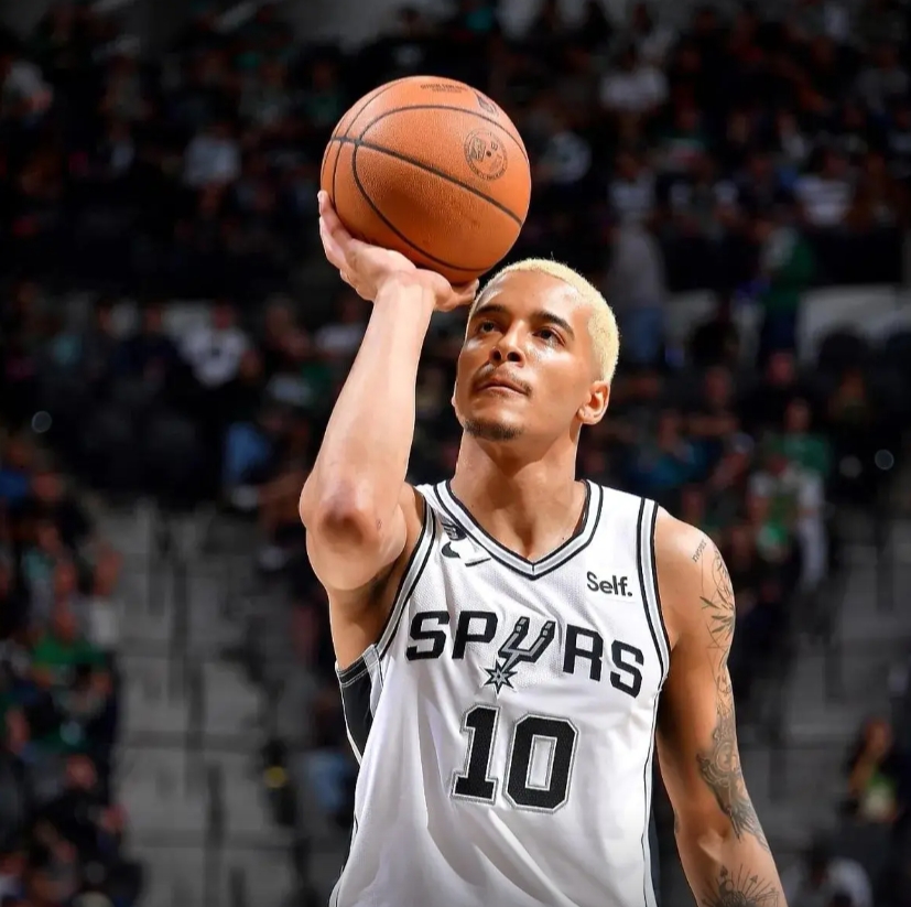 索汉真的没办法抢救了嘛？
有活力的索汉可以看得出来，存在感真的拉满了。重要的是，