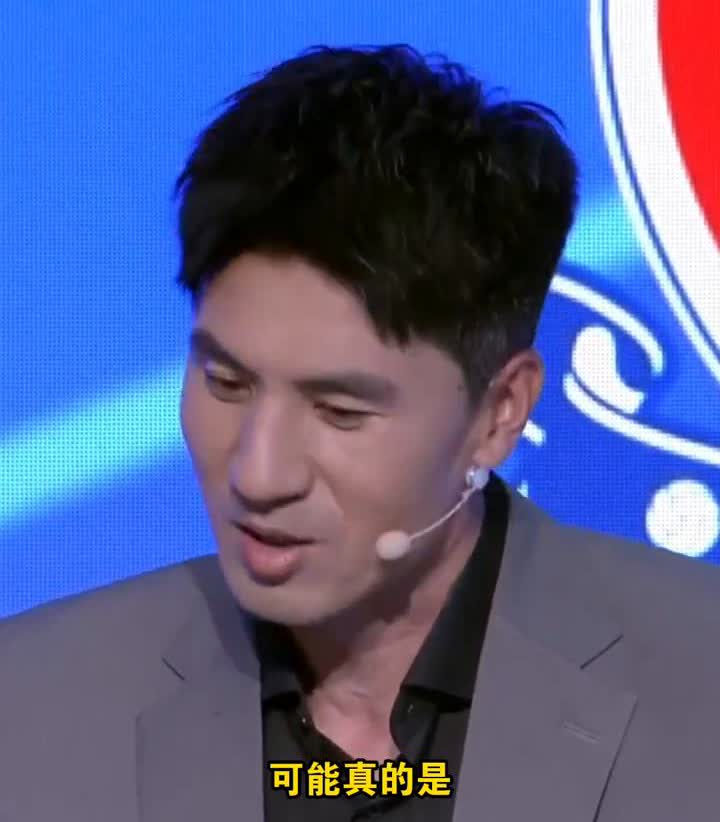 大家想想去年申花为什么没有夺冠？其实我觉得最重要的一场比赛也是申花客场踢国安，输
