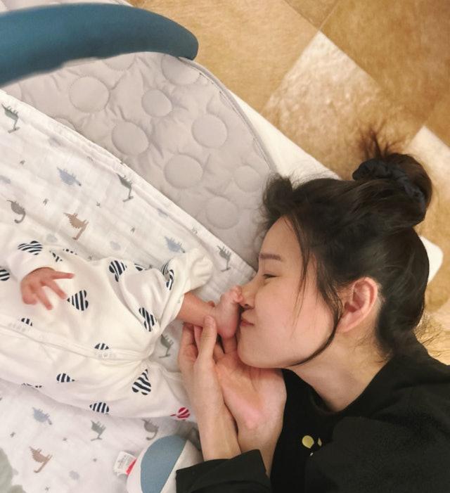 黄翠如于2025年3月顺利诞下与丈夫萧正楠的爱情结晶，一家三口幸福美满，黄翠如产