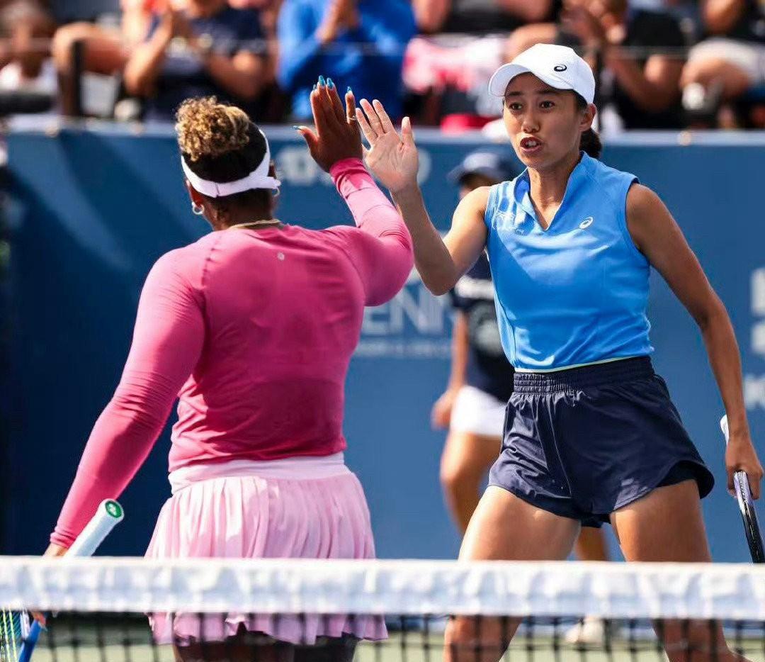 张帅/汤森德以6-4/3-6/10-6险胜大威/巴蒂斯特组合，晋级四强！
徐一璠