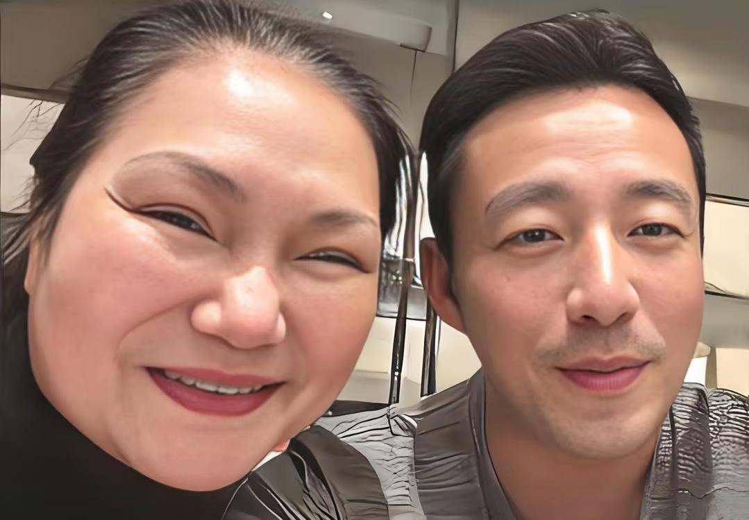 S妈这是自己女儿再婚在前，现在还盯着前夫干什么？
 
该是孩子的都应该留下来，这