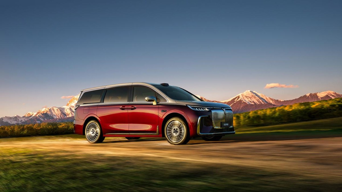 销量再度登顶，岚图梦想家开启中国MPV向上之路