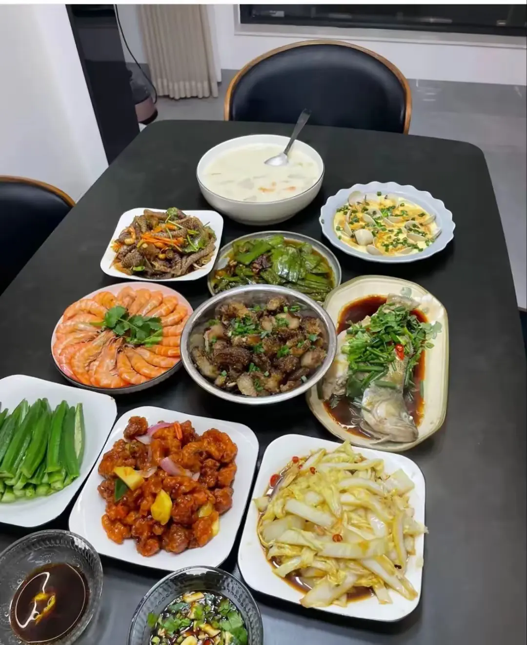家常便饭，色香味俱全，幸福感满满，吃饱再减肥！
