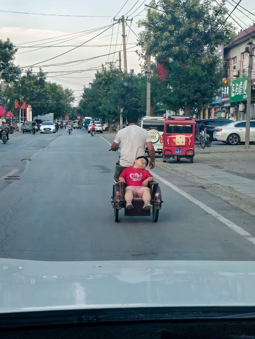 刚刚好的小车，刚刚好的小人！～