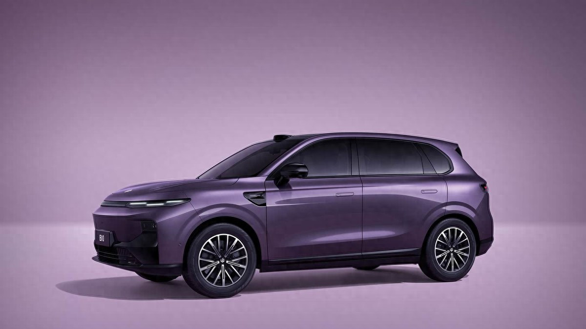 零跑B10和吉利银河E5怎么选？老百姓建议看这3点，买车不踩坑