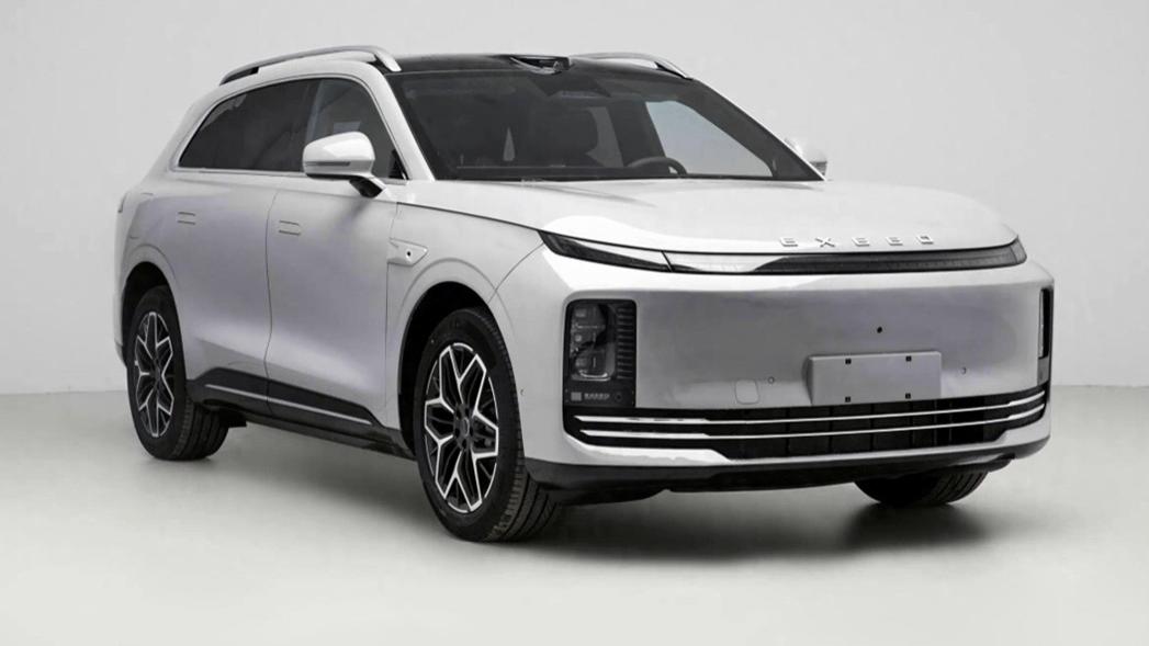 星途ET换代版？全新星途ET7现身，大气前脸，长超4米98配两种动力