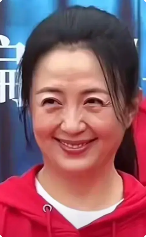 为什么演员也老得这么快呢？

她们不是都很有钱吗？
她们不是都做各种美容吗？
她