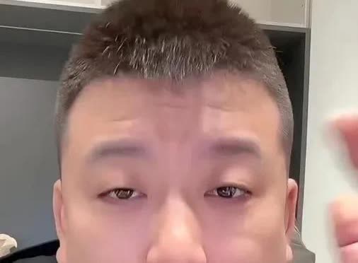 李四深情赞美吴迪！他表示这次杭州之行虽然没见到很多网红，但昨天遇到了吴迪，他如是