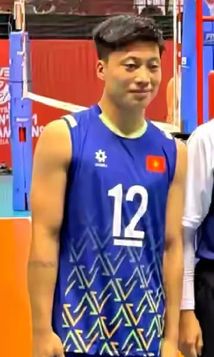 越南u21女排俩男的混进女排，被国际排联取消成绩，四场成绩都是0：25。由小组第