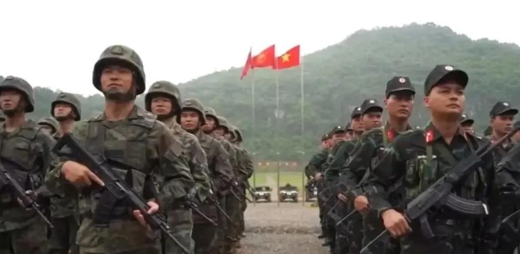 联合军演：越方担心被中方学了
结果越南军演现场被