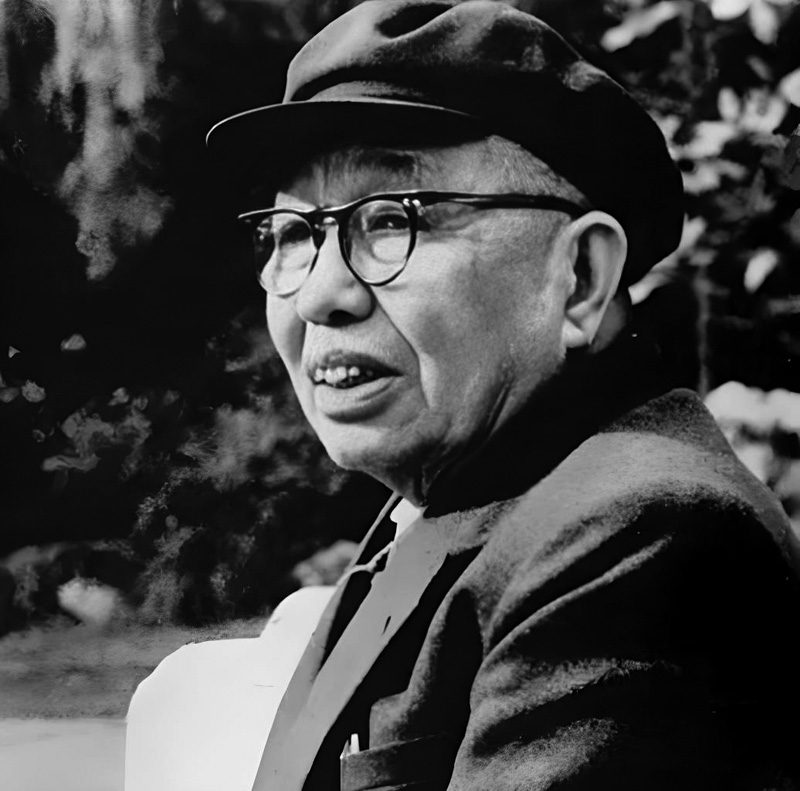 大闹怀仁堂的“三老四帅”，“三老”的地位比“四帅”还要高