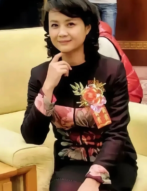 老影迷专属记忆！这位低调演技派，你最爱她的哪部剧？

提及这位老演员，能瞬间勾起
