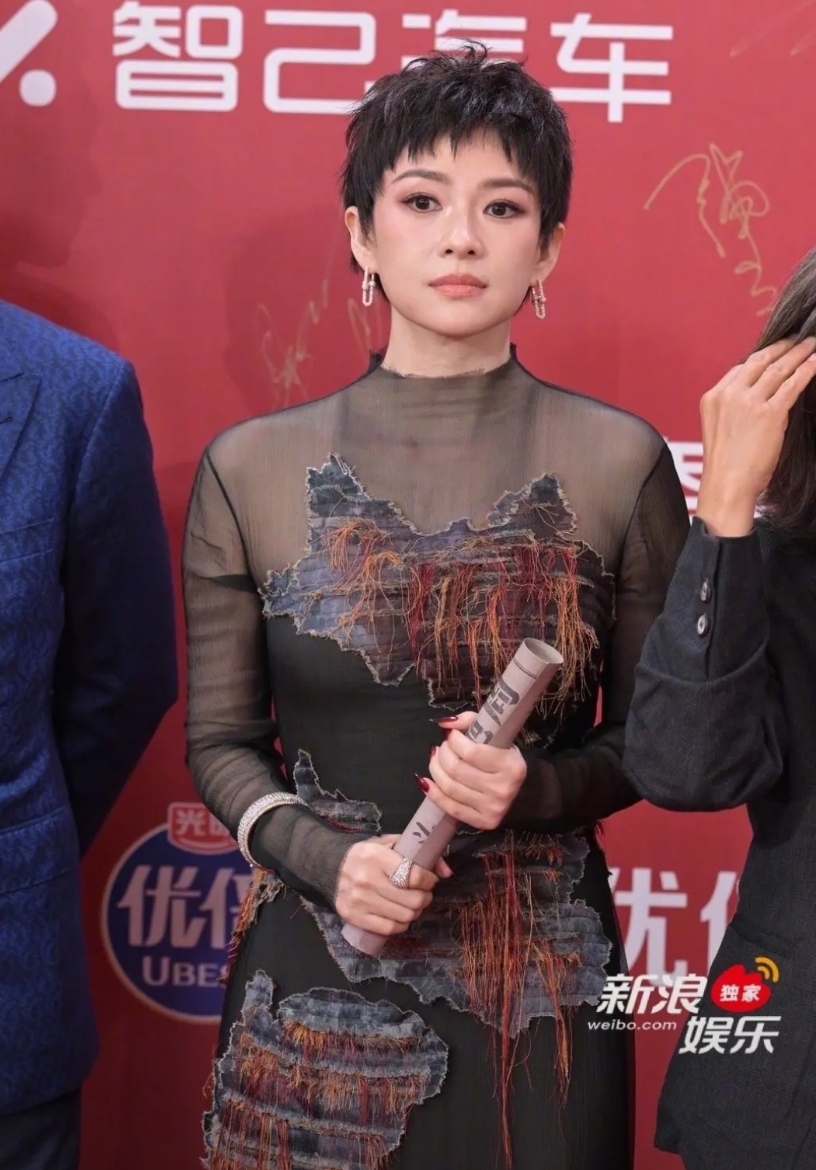 对不起赵丽颖，这次我是真支持不了你了

你的确太不给面子了！

今天上海电影节，
