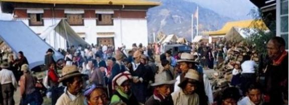 1975年，印度不顾全世界的反对，强行吞并了喜马拉雅山脉中的小国锡金，这个只有7