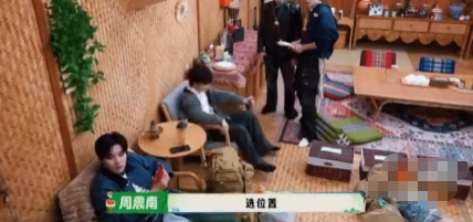 大通铺开启回忆杀！梦回创 2019 百人宿舍，壶人吵吵闹闹的味一点没变～ ​​​