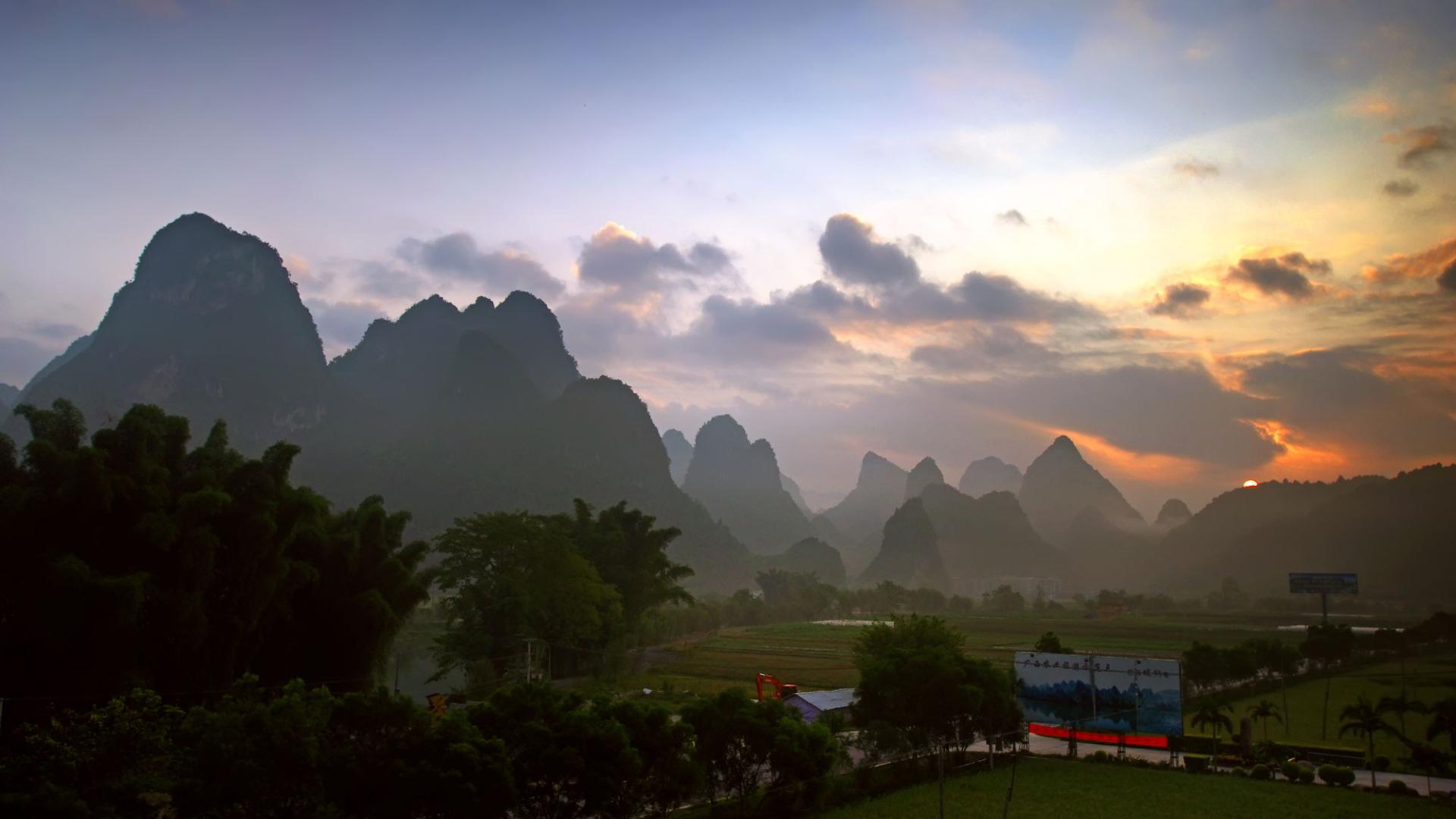 西南地区景区合作力年度评选揭晓：广西旅行社口碑TOP10重磅出炉，品质服务引领文旅新生态