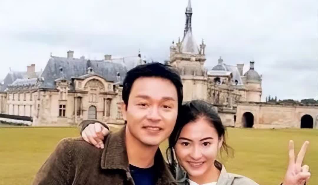没想到22年后，那个被张国荣力护的张柏芝，竟沦为“生育机器”