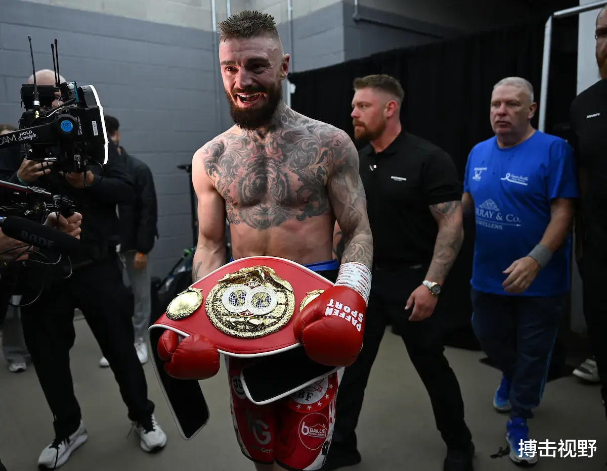 赫恩盛赞克罗克, 承诺会带来更多的比赛