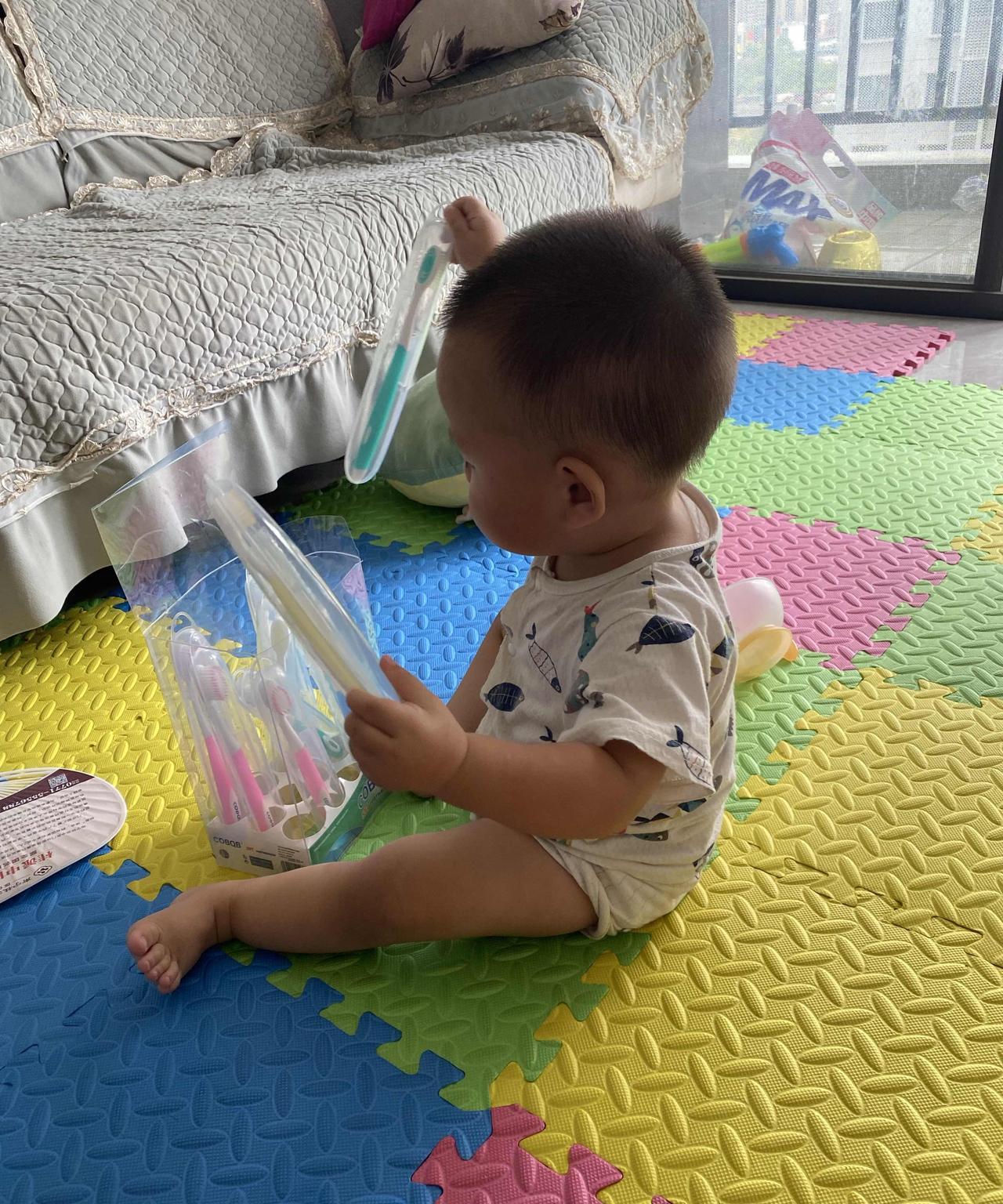 带娃以后才知道：
1.孩子两岁前不要把宝宝养得太胖，不是养得越胖就越好的。
2.