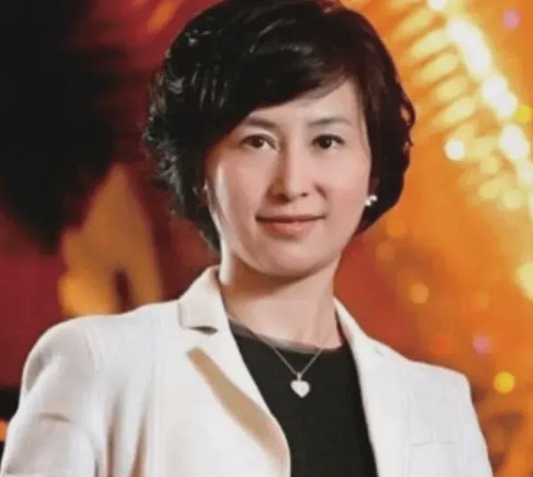 赌王千金何超琼的无奈人生