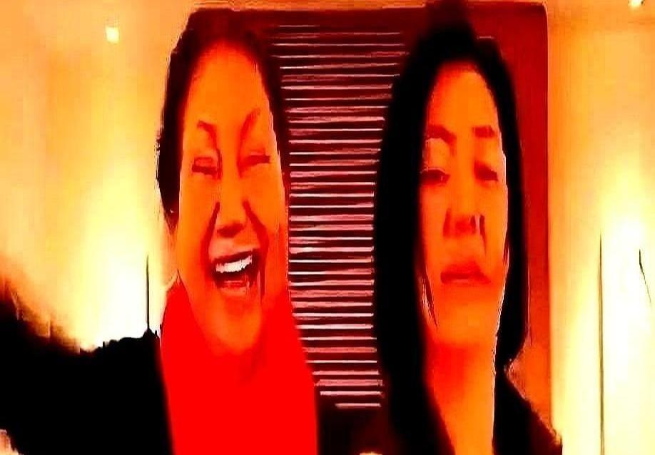 录音曝光惊天反转！
大S哽咽求汪小菲接孩子的音频刚被台媒放出，全网瞬间炸锅。
三