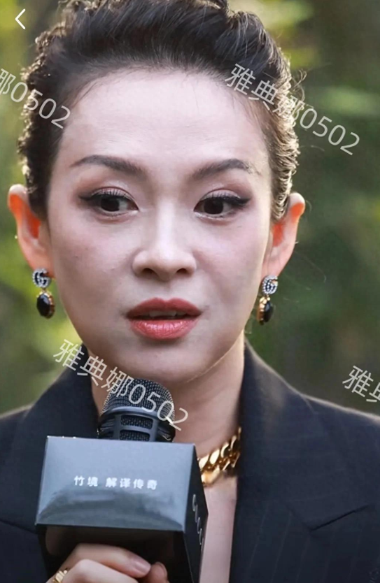 章子怡怼脸生图，46岁的她虽然脸上有岁月痕迹，但颜值依然扛打