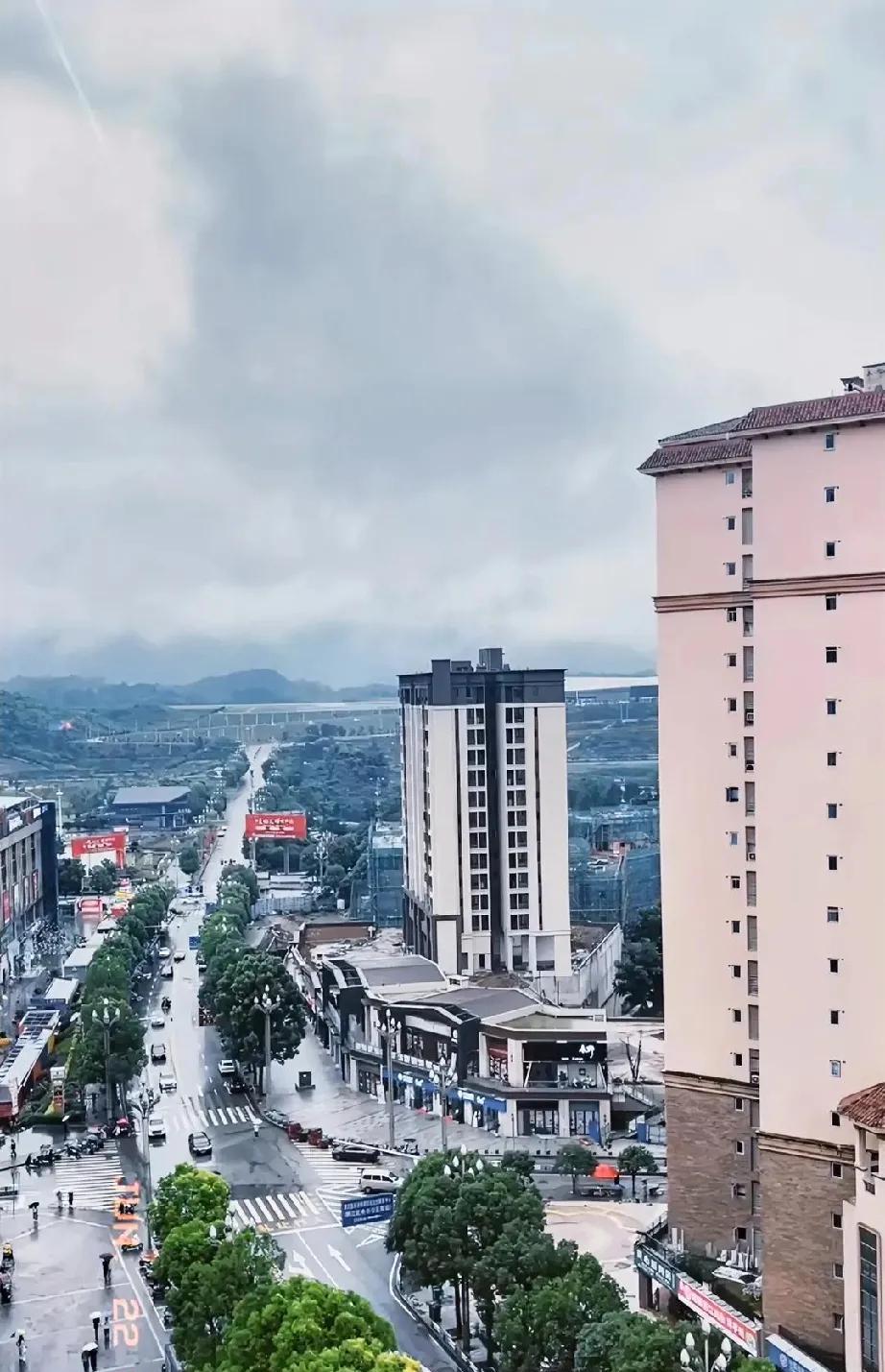 嘿！你可能不知道 ‖ 这里还藏有一座机场[吃瓜群众]