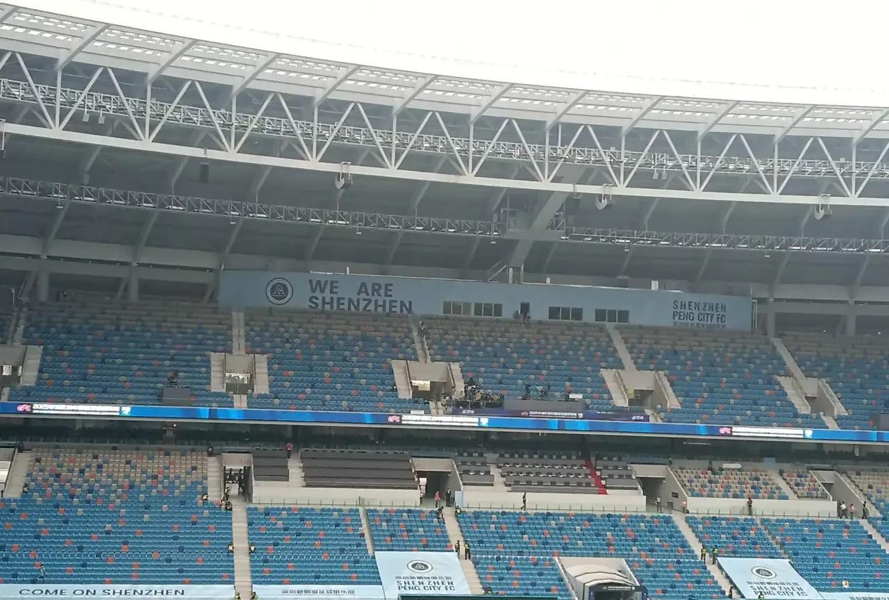 惊掉下巴！中超一场比赛的安保费竟然80万起步？
人数每增加一万，费用也水涨船高，