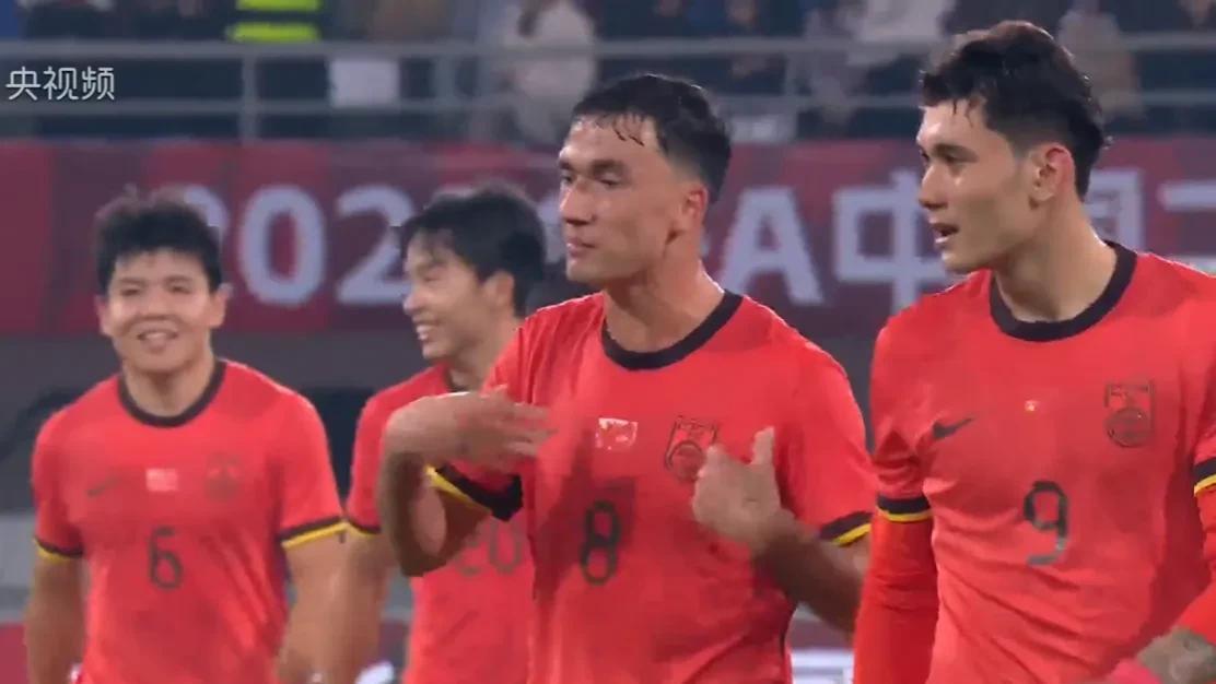 国足U22首轮不敌越南，这是纯纯的战术问题，不是什么人员不整、主力不在或者过度疲