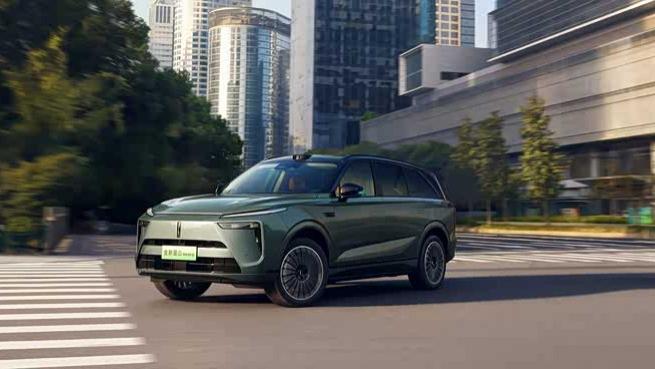 魏牌全新蓝山智能进阶版上市 27.58万起 搭VLA大模型+高阶智驾