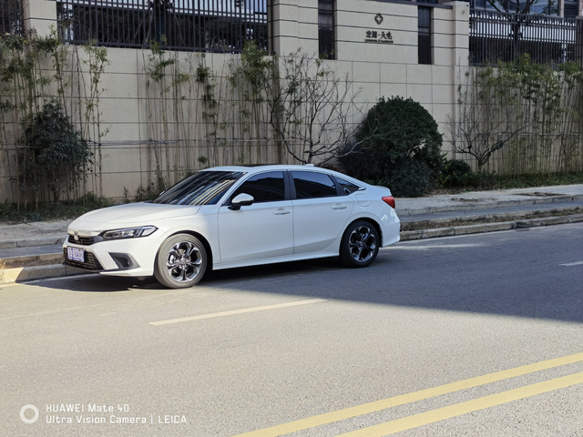 倒车动力不足问题
如题，我今天机械车位倒库的时候，机械车位有个小坡，我同事车子踩