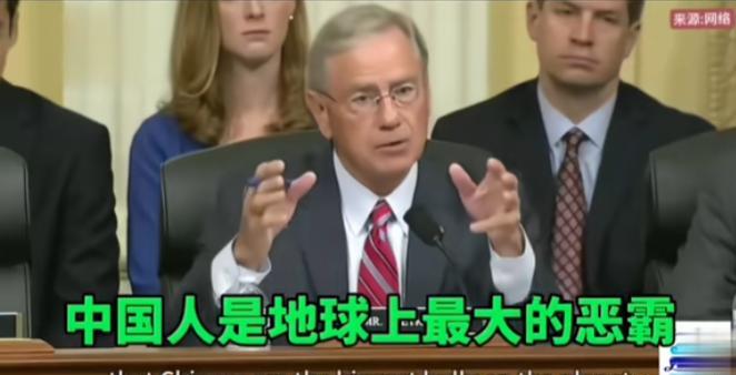 美国一直在炒作“中国威胁论”，现在又换了个新说法叫“中国恶霸”，这就像班里成绩最