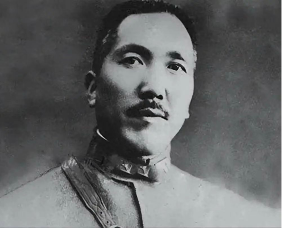1939年夏，正在重庆寓所休养的冯玉祥，有一天忽然听到窗外男童卖茶水的清脆吆喝声
