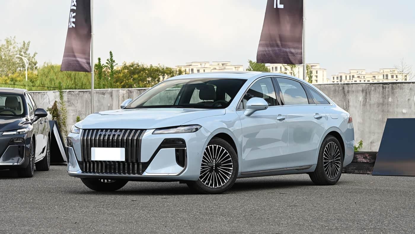 荣威全新插混中型车即将上市！预售不足10万，外观豪华，续航出色