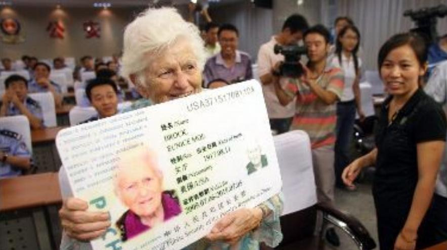 入籍中国真难为了谁的安稳日子











中国国籍难拿？背后原因让人震