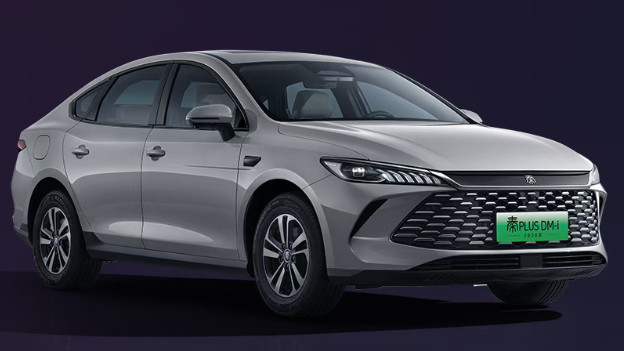 新款比亚迪秦PLUS DM-i上市，售价7.98万元起