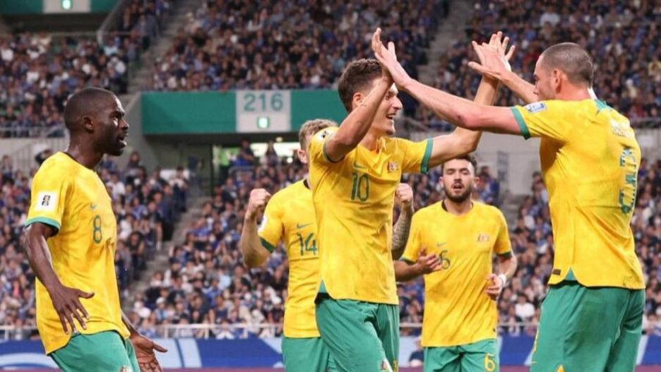 2026 年世界杯亚洲区预选赛焦点战中，日本队客场 2-0 战胜澳大利亚队