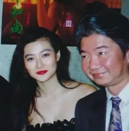 蔡澜一生潇洒
但他心里最愧疚的人
可能并不是去世的妻子，而是29岁就离世的女